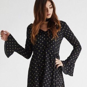 Vetta Capsule Black Print Bell Sleeve Dress Large